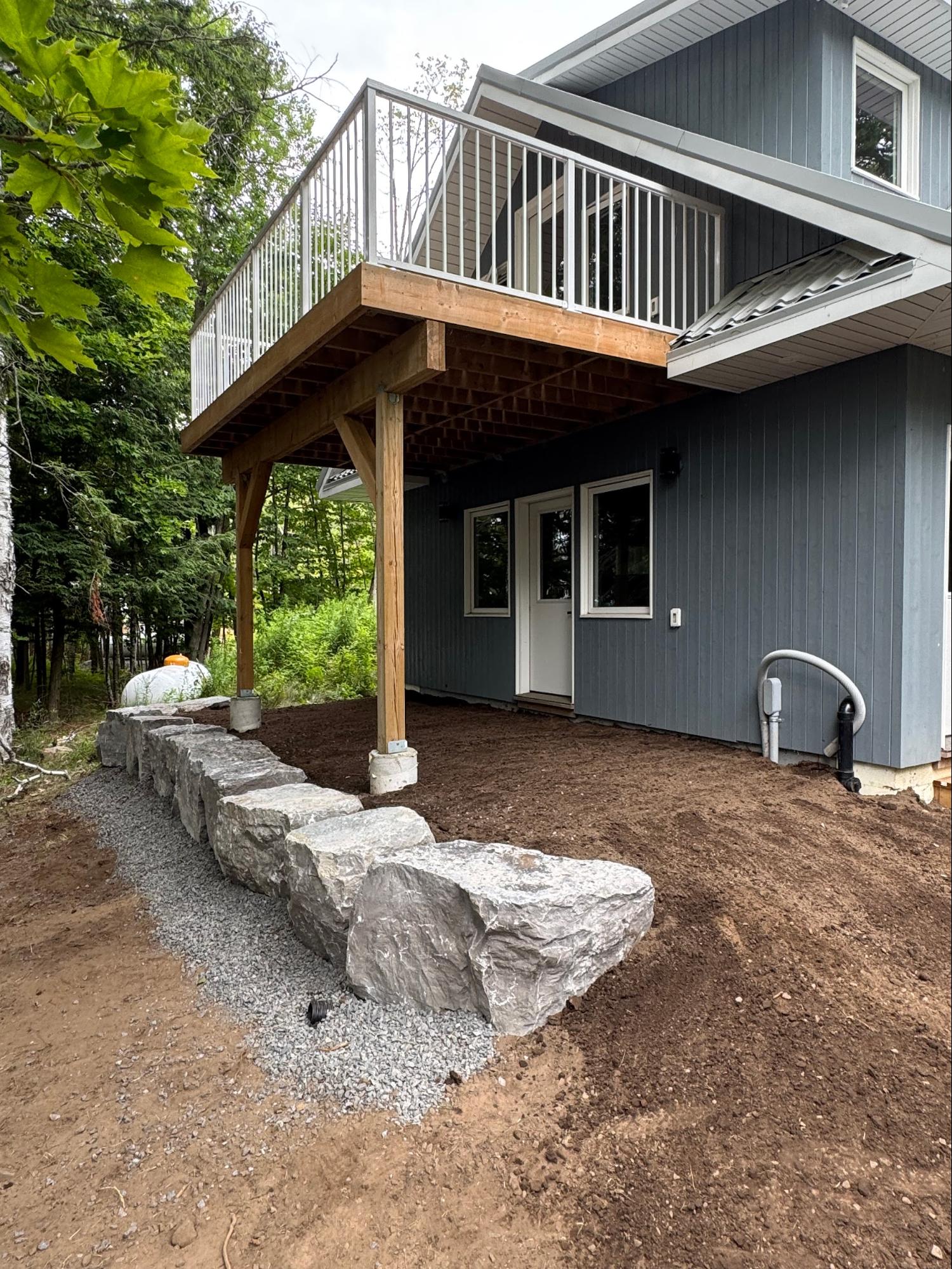 Deck and retaining wall project